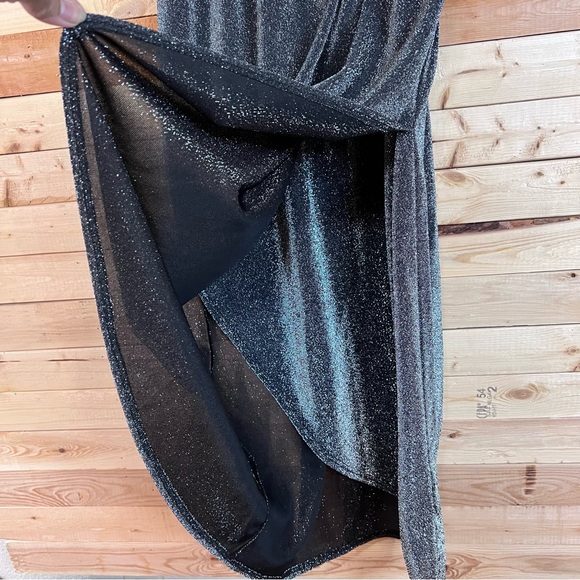 EVERLY Metallic Black CrewNeck Sleeveless Maxi Dress NWOT size M - Picture 4 of 11